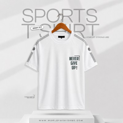 Sports t-shirt - Never Give Up [White]